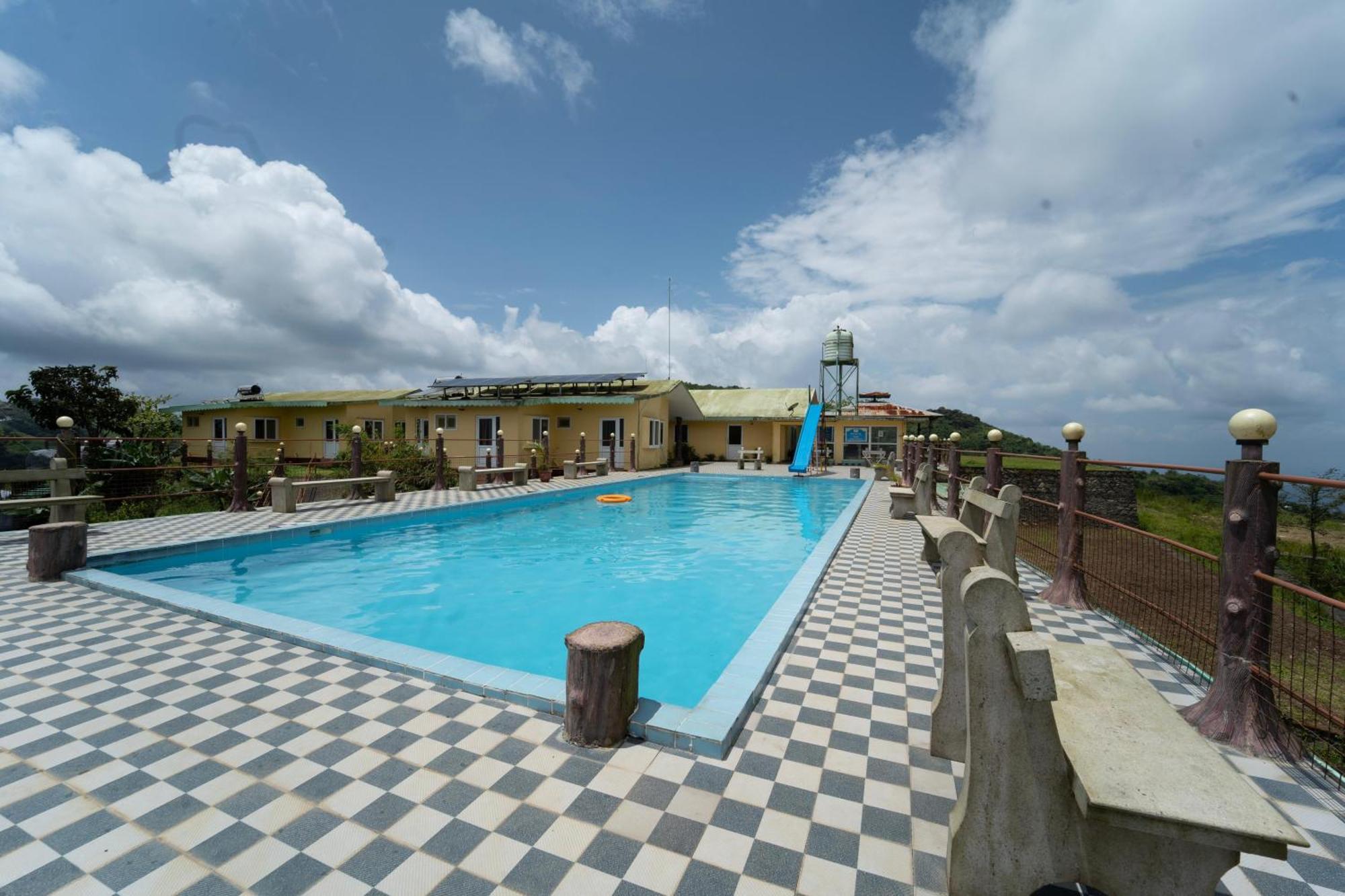 Pagoda Plantation Resort Pīrmed Extérieur photo